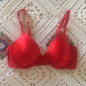 MAIDENFORM SEXY RED BRA - SIZE 34D